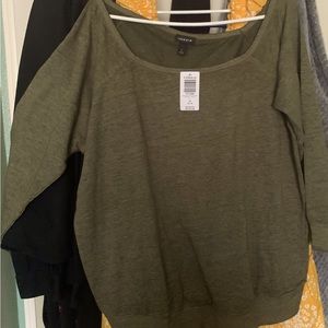 Torrid size 1 green off shoulder sweatshirt